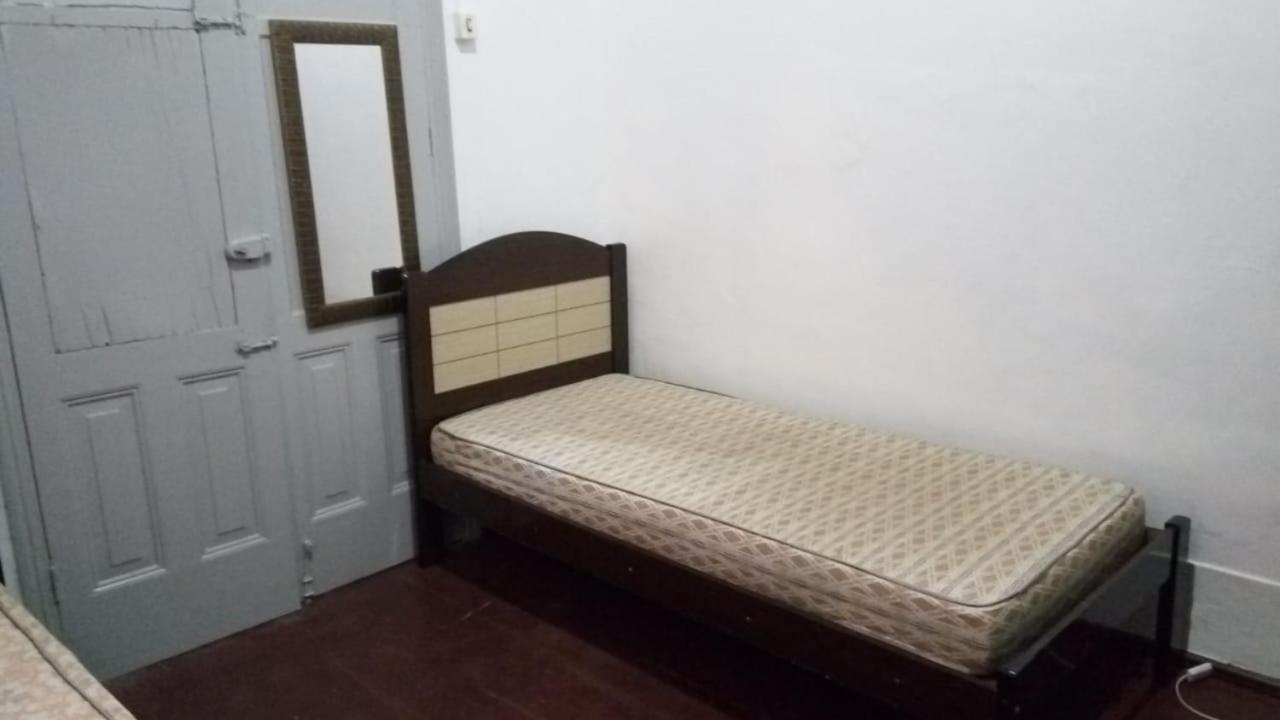 Morada Do Estudante Homestay *